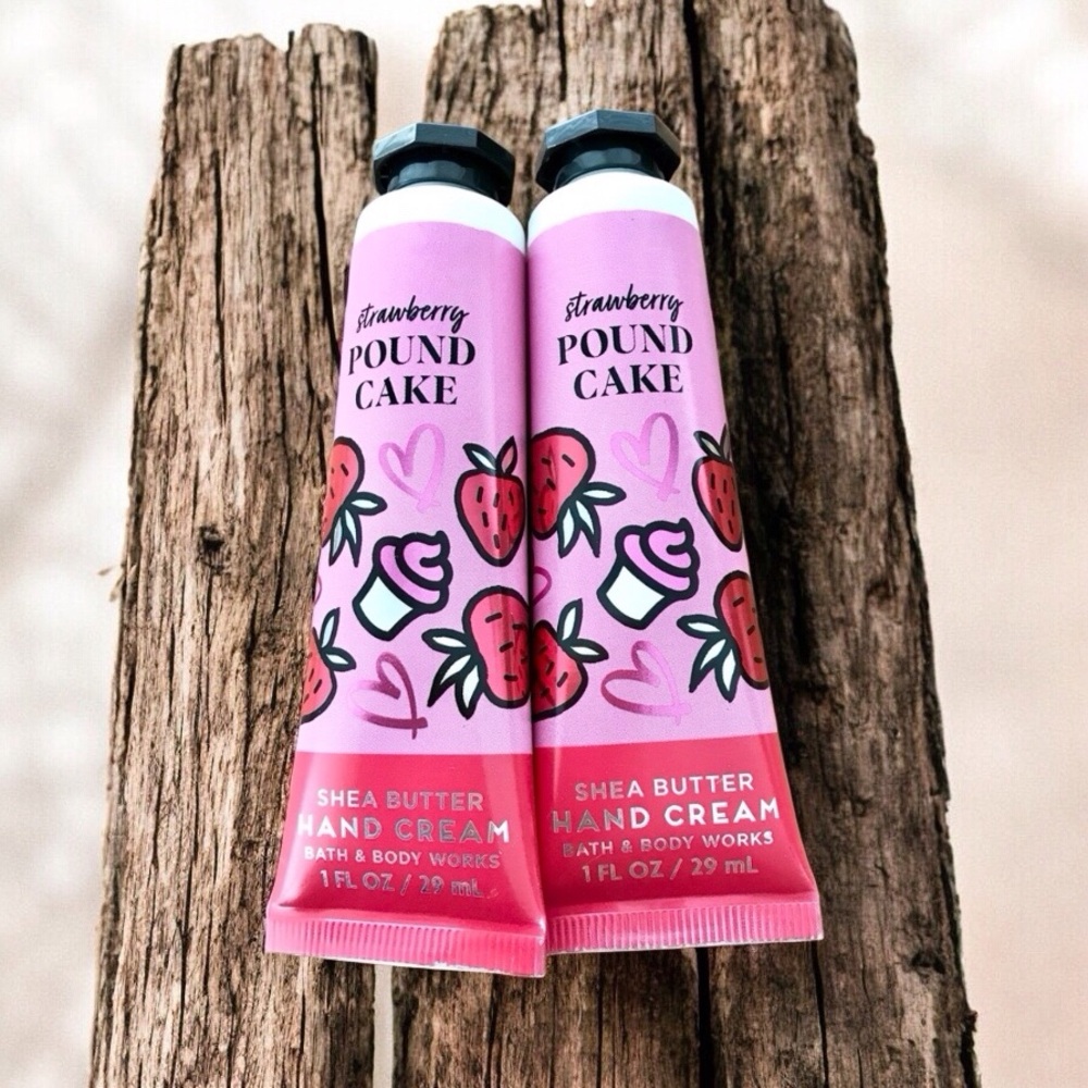 🆕Strawberry Pound Cake Shea Butter Hand Cream